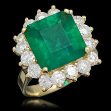Load image into Gallery viewer, 7.00 Carats Natural Emerald and Diamond 18K Solid Yellow Gold Ring