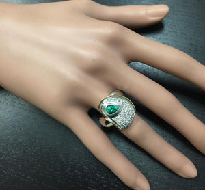 1.50 Carats Natural Emerald and Diamond Platinum Two Tone Ring