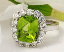 Load image into Gallery viewer, 4.20 Carats Natural Very Nice Looking Peridot and Diamond 14K Solid White Gold Ring