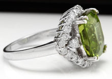 Load image into Gallery viewer, 9.30 Carats Natural Very Nice Looking Peridot and Diamond 14K Solid White Gold Ring