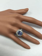 Load image into Gallery viewer, 5.35 Carats Natural Very Nice Looking Tanzanite and VS1 Diamond 18K Solid White Gold Ring