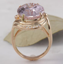 Load image into Gallery viewer, 16.18 Carats Exquisite Natural Pink Kunzite and Diamond 14K Solid Rose Gold Ring