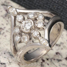 Load image into Gallery viewer, Splendid 1.00 Carats Natural VS1 Diamond 14K Solid White Gold Ring