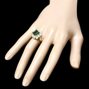 5.50 Carats Natural Green Tourmaline and Diamond 14K Solid Yellow Gold Ring