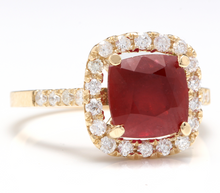 Load image into Gallery viewer, 4.60 Carats Impressive Red Ruby and Natural Diamond 14K Yellow Gold Ring
