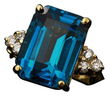 Load image into Gallery viewer, 9.85 Carats Natural Impressive London Blue Topaz and Diamond 14K Yellow Gold Ring