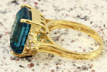 Load image into Gallery viewer, 9.85 Carats Natural Impressive London Blue Topaz and Diamond 14K Yellow Gold Ring