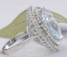 Load image into Gallery viewer, 17.22 Carats Natural Very Nice Looking Aquamarine and Diamond 14K Solid White Gold Ring