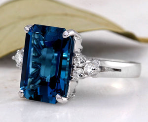 8.85 Carats Natural Impressive London Blue Topaz and Diamond 14K White Gold Ring