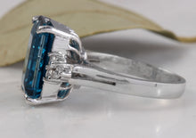 Load image into Gallery viewer, 8.85 Carats Natural Impressive London Blue Topaz and Diamond 14K White Gold Ring