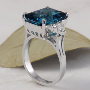 8.85 Carats Natural Impressive London Blue Topaz and Diamond 14K White Gold Ring