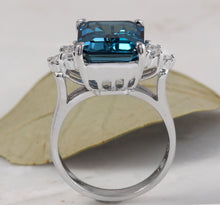 Load image into Gallery viewer, 8.85 Carats Natural Impressive London Blue Topaz and Diamond 14K White Gold Ring