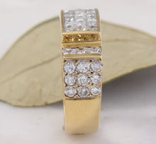 Load image into Gallery viewer, Splendid 1.70 Carats Natural VVS Diamond 18K Solid Yellow Gold Ring