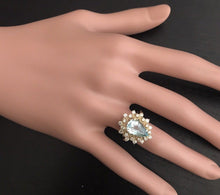 Load image into Gallery viewer, 3.85 Carats Natural Gorgeous Aquamarine and Diamond 14K Solid Yellow Gold Ring