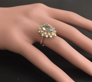 3.85 Carats Natural Gorgeous Aquamarine and Diamond 14K Solid Yellow Gold Ring