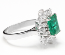 Load image into Gallery viewer, 4.30 Carats Natural Emerald and Diamond 14K Solid White Gold Ring