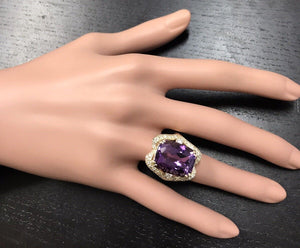 13.50 Carats Natural Amethyst and Diamond 14K Solid Yellow Gold Ring