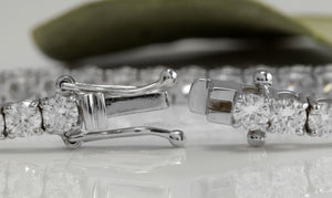 Very Impressive 3.75 Carats Natural VS Diamond 14K Solid White Gold Bracelet