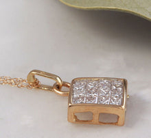 Load image into Gallery viewer, Splendid .90 Carats Natural Diamond 14K Solid Yellow Gold Pendant Necklace