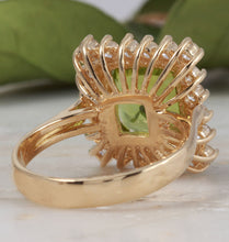 Load image into Gallery viewer, 5.30 Carats Natural Very Nice Looking Peridot and Diamond 14K Solid Yellow Gold Ring