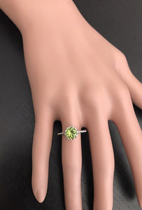 1.50 Carats Exquisite Natural Peridot 14K Solid White Gold Ring