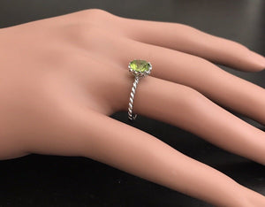 1.50 Carats Exquisite Natural Peridot 14K Solid White Gold Ring