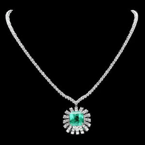 19.80Ct Natural Emerald and Diamond 18K Solid White Gold Necklace