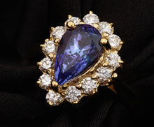Load image into Gallery viewer, 2.65 Carats Natural Splendid Tanzanite and Diamond 14K Solid Yellow Gold Ring