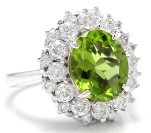 4.85 Carats Natural Very Nice Looking Peridot and Diamond 14K Solid White Gold Ring