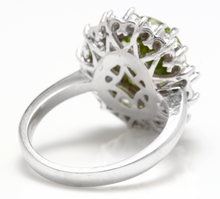 Load image into Gallery viewer, 4.85 Carats Natural Very Nice Looking Peridot and Diamond 14K Solid White Gold Ring