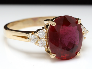 6.50 Carats Impressive Red Ruby and Diamond 14K Yellow Gold Ring