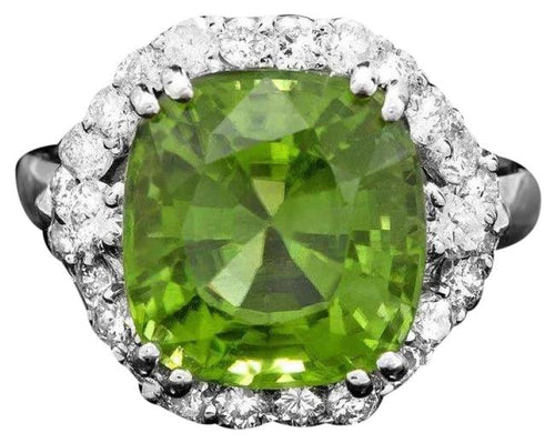 8.50 Carats Natural Peridot and Diamond 14K Solid White Gold Ring