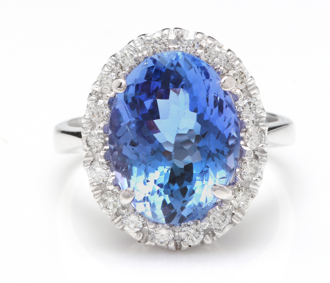 7.70 Carats Natural Splendid Tanzanite and Diamond 14K Solid White Gold Ring