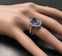 Load image into Gallery viewer, 7.70 Carats Natural Splendid Tanzanite and Diamond 14K Solid White Gold Ring