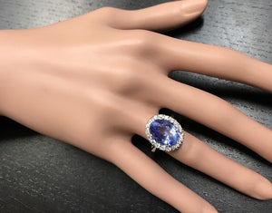 7.70 Carats Natural Splendid Tanzanite and Diamond 14K Solid White Gold Ring