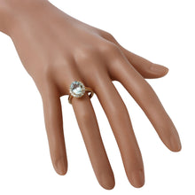 Load image into Gallery viewer, 2.75 Carats Exquisite Natural Aquamarine and Diamond 14K Solid Yellow Gold Ring