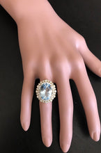 Load image into Gallery viewer, 11.40 Carats Exquisite Natural Aquamarine and Diamond 14K Solid Yellow Gold Ring
