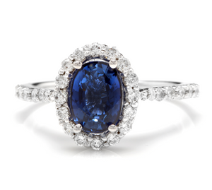 2.90 Carats Exquisite Natural Blue Sapphire and Diamond 14K Solid White Gold Ring