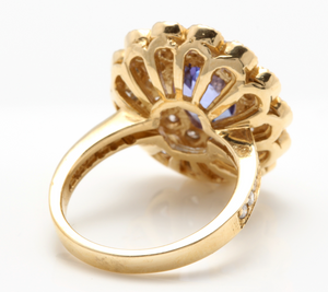 5.50 Carats Natural Very Nice Looking Tanzanite and Diamond 14K Solid Yellow Gold Ring