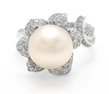 Load image into Gallery viewer, Splendid Natural South Sea Pearl and Diamond 14K Solid White Gold Ring