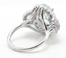 Load image into Gallery viewer, 7.80 Carats Exquisite Natural Aquamarine and Diamond 14K Solid White Gold Ring