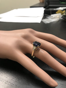5.75 Carats Exquisite Natural Blue Sapphire and Diamond 14K Solid Yellow Gold Ring