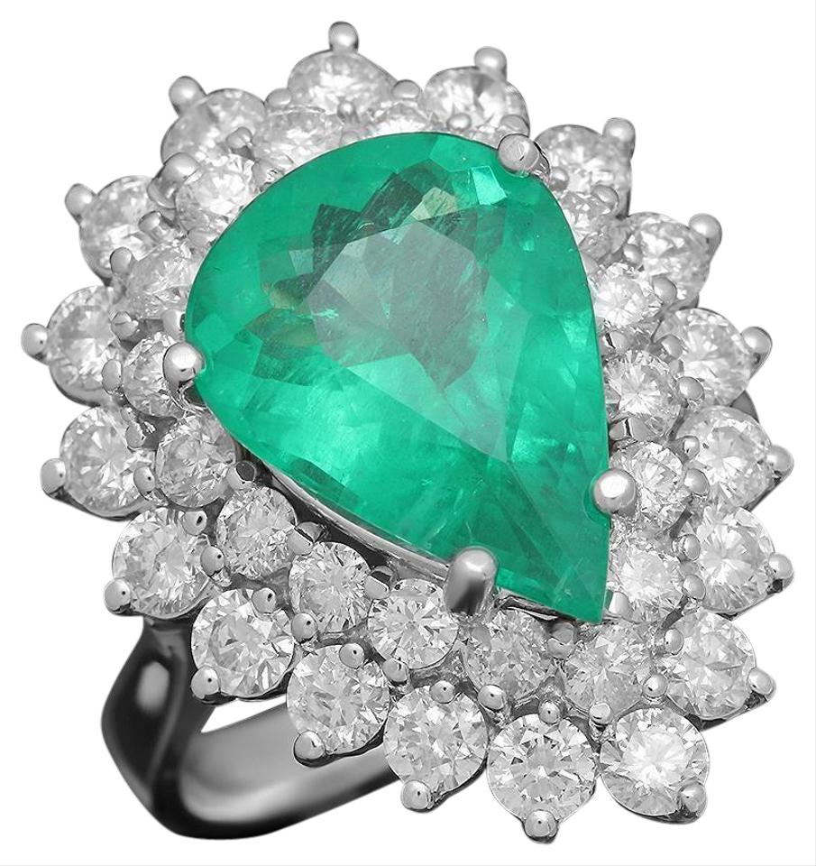 7.40 Carats Natural Emerald and Diamond 14K Solid White Gold Ring