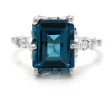 Load image into Gallery viewer, 3.78 Carats Natural Impressive London Blue Topaz and Diamond 14K White Gold Ring