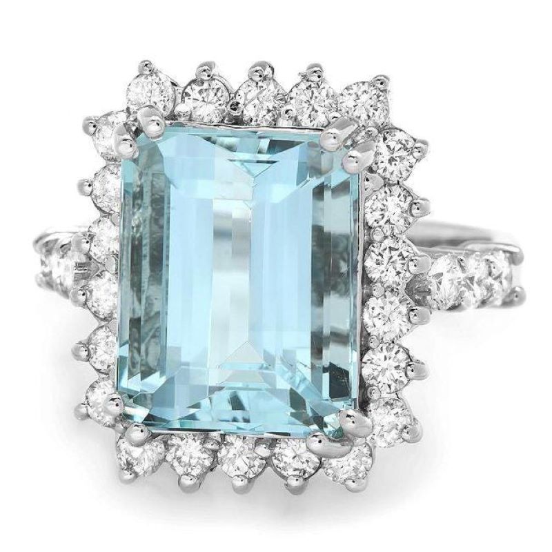 6.90 Carats Natural Aquamarine and Diamond 14k Solid White Gold Ring