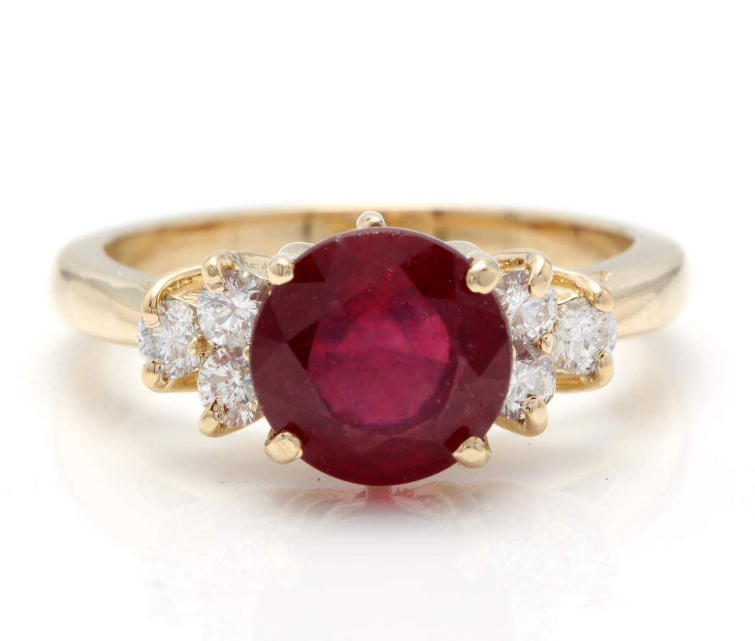 3.05 Carats Impressive Red Ruby and Diamond 14K Yellow Gold Ring