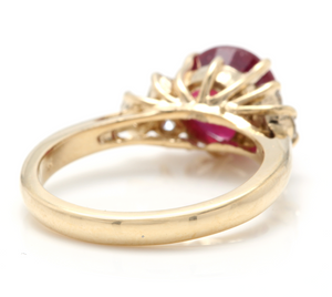 3.05 Carats Impressive Red Ruby and Diamond 14K Yellow Gold Ring