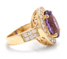 Load image into Gallery viewer, 7.20 Carats Natural Impressive Amethyst and Diamond 14K Yellow Gold Ring