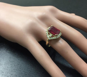 8.85 Carats Impressive Red Ruby and Natural Diamond 14K Yellow Gold Ring