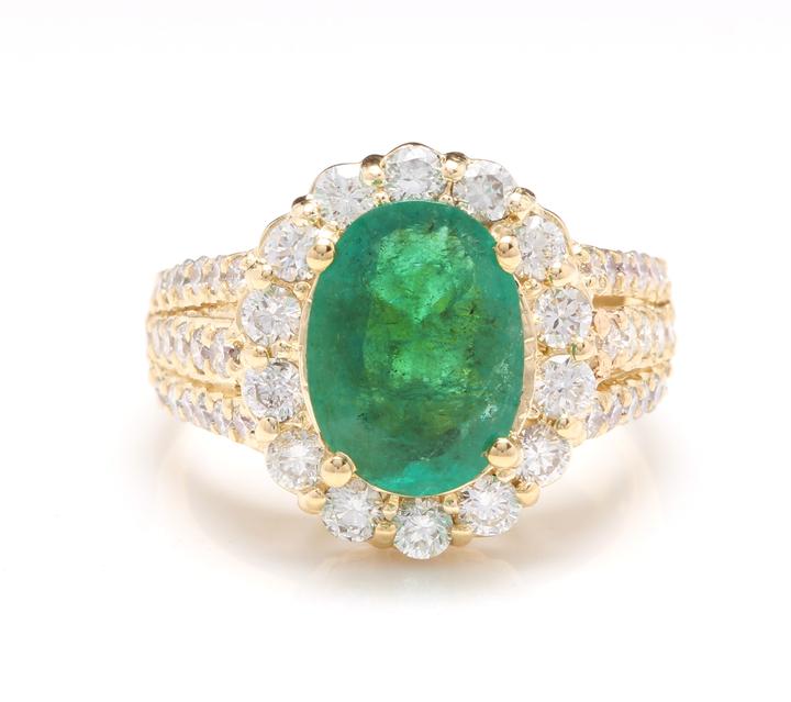 3.88 Carats Natural Emerald and Diamond 14K Solid Yellow Gold Ring